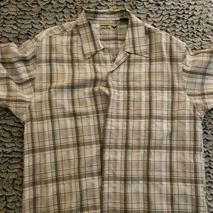 Medium Khaki Plaid Short Sleeved Button Up